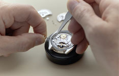 萧邦腕表维修与保养
